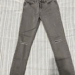 BlankNYC distressed jeans in grey.  Size 26